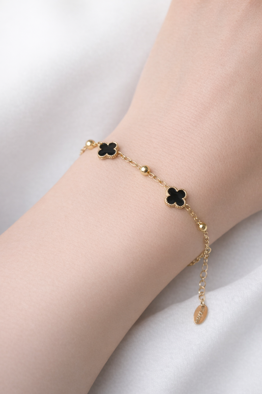 The Onyx Clover